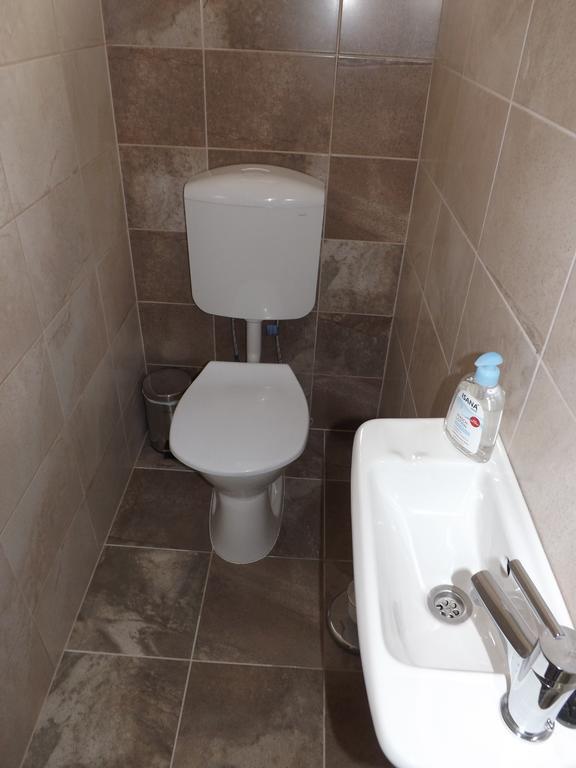Apartamento Fagyoengy Sárvár Habitación foto