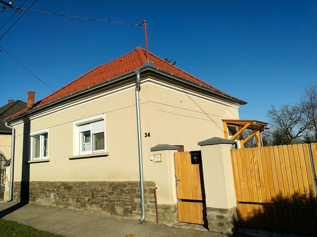Apartamento Fagyoengy Sárvár Exterior foto